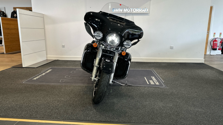 Harley-Davidson Touring Electra Glide FLHTK Vivid Black (21MY)